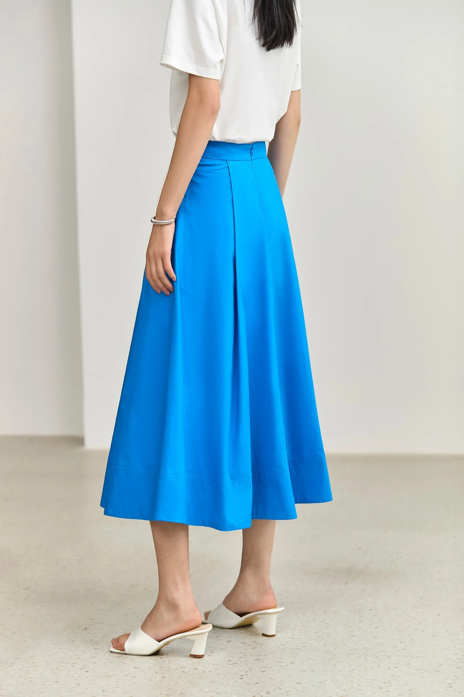 LILY Slimming A-line High-Waisted Skirt