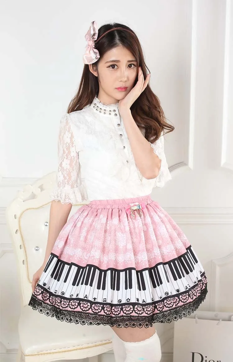 Original Design Sweet Snowflake and Piano Key Printed Short Lolita Skirt with Lace Trimming