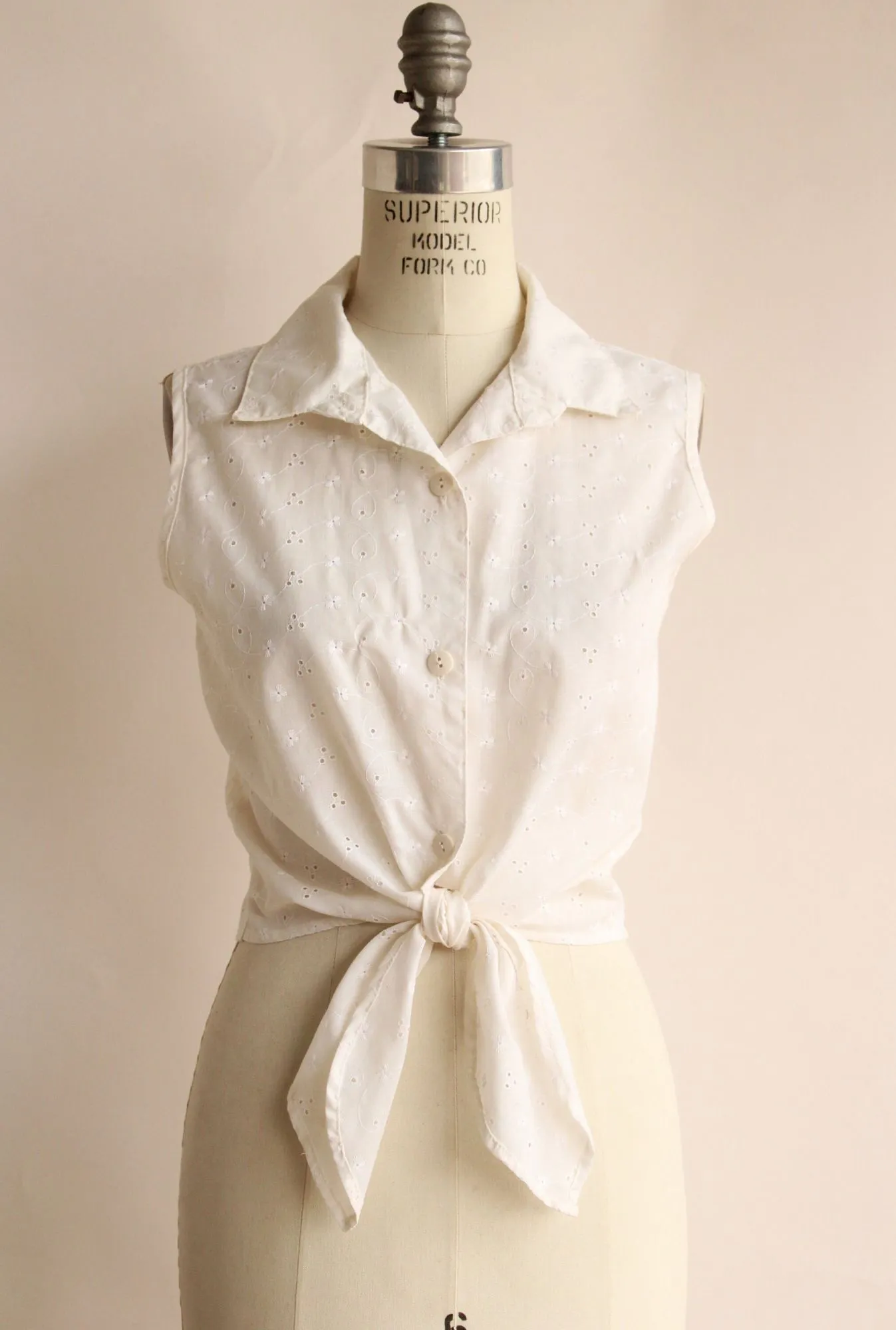 Vintage 1980s Niki-Lee White Eyelet Blouse